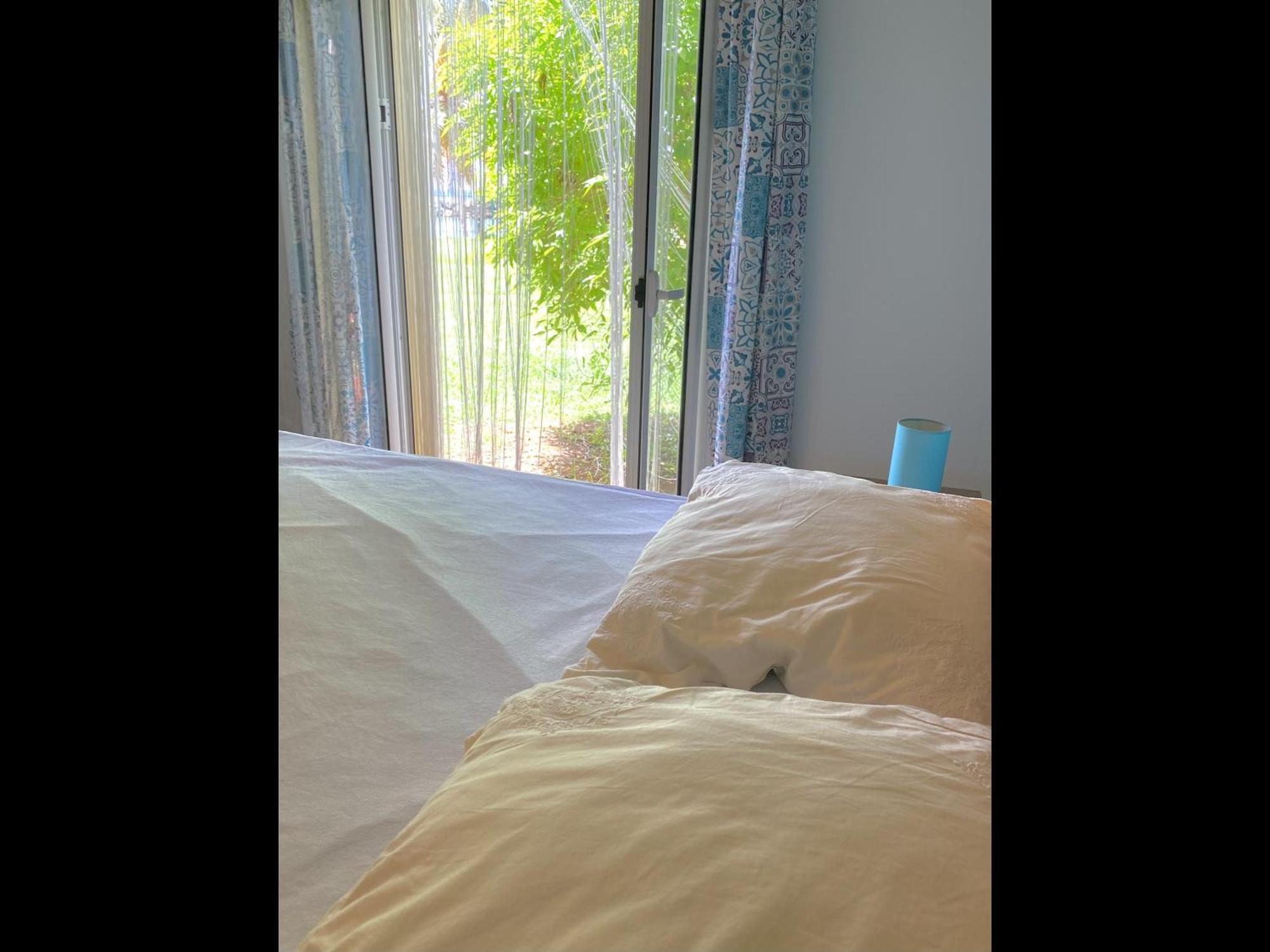 Appartement T3 Marisol les pieds dans l’eau à Le Gosier  Extérieur photo